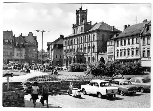 AK, Weimar, Platz vor dem Rathaus mit Markttreiben und zeitgen. Kfz., 1974