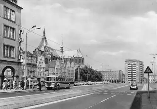 Ansichtskarte, Rostock, Ernst-Thälmann-Platz, Post, 1971