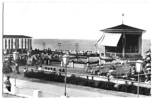 AK, Ostseebad Binz Rügen, Konzertplatz, belebt, 1959