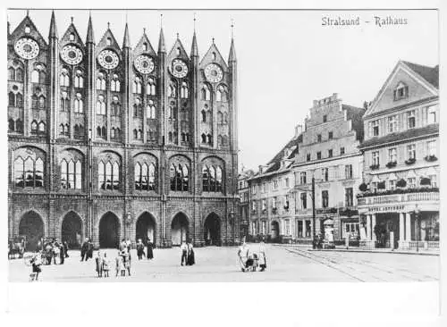 AK, Stralsund, Blick zum Rathaus, nach einem alten Foto, 1980