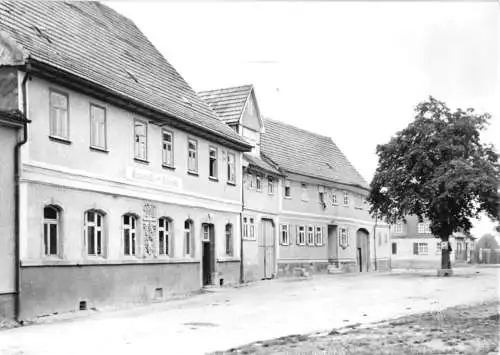 Ansichtskarte, Crawinkel Kr. Arnstadt, Markt mit Gemeinde-Schenke, 1970