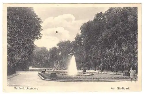 Ansichtskarte, Berlin Lichtenberg, Partie am Stadtpark, 1930