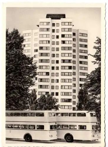 AK, Berlin Schmargendorf, Hochhaus, Hohenzollerndamm 105, Busse, um 1958