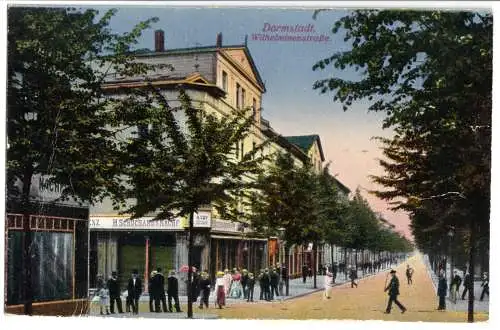 Ansichtskarte, Darmstadt, Wilhelminenstr. belebt, um 1915