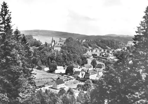 AK, Neuhausen Erzgeb., Teilansicht mit Kirche, 1979