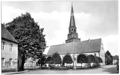 AK, Prettin Elbe, Rathaus und Kirche, 1968