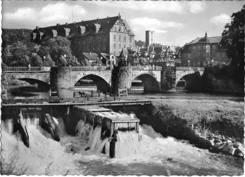 AK, Hann. Münden, Alte Werrabrücke und Schloß, um 1960