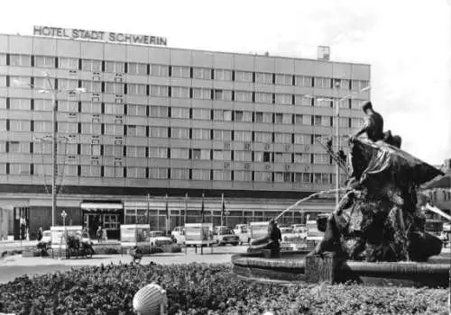 Ansichtskarte, Schwerin, Hotel "Stadt Schwerin" 1979