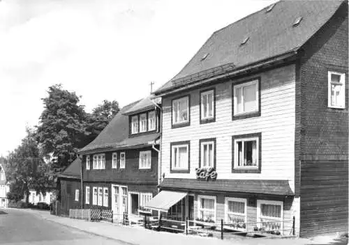 AK, Gehlberg Thür., Straßenpartie mit Café, 1972
