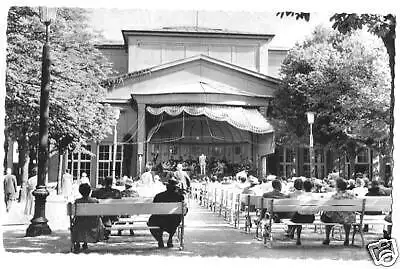 AK, Bad Kissingen, Kurgarten mit Musikpavillion, 1960