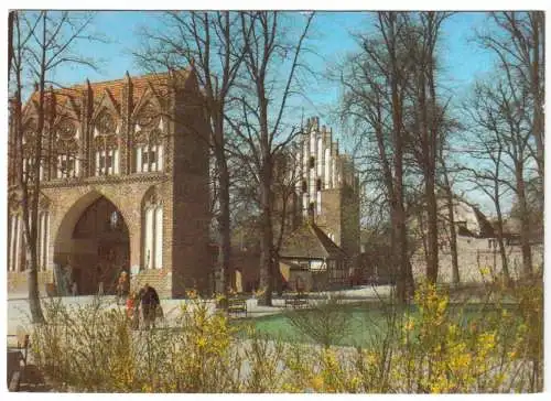 Ansichtskarte, Neubrandenburg, Partie am Stargader Tor, 1981