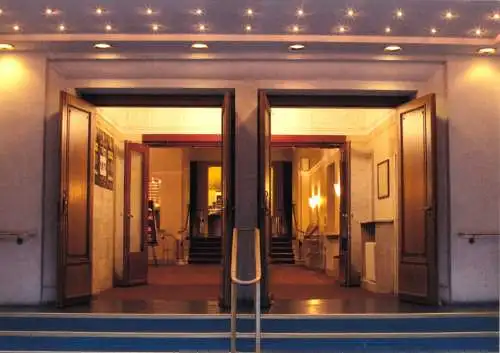 Ansichtskarte, Berlin Charlottenburg, Delphi Filmpalast am Zoo, Foyer, um 2015