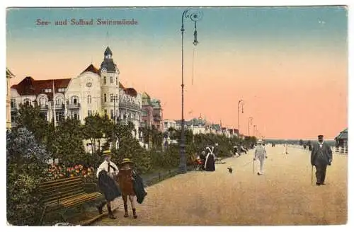 AK, Swinemünde, Świnoujście, Strandpromenade, belebt, um 1920