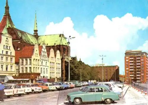 Ansichtskarte, Rostock, Ernst-Thälmann-Platz, zeitgen. Pkw, 1971