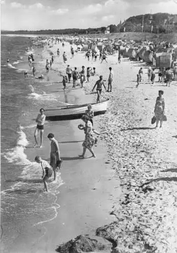 AK, Ostseebad Zinnowitz auf Usedom, Am Strand, belebt, 1961