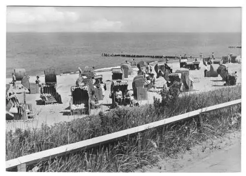 AK, Ostseebad Graal-Müritz, Strandpartie, belebt, 1965