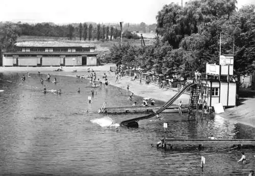 AK, Stassfurt, Strandsolbad belebt, 1967