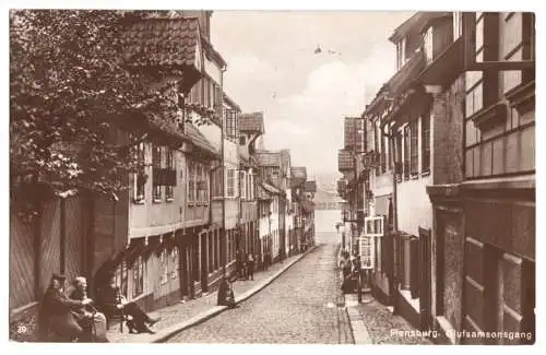 AK, Flensburg, Olufsmaonsgang, belebt, 1930