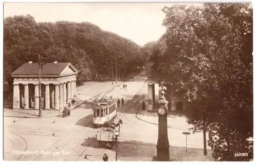 AK, Düsseldorf, Ratinger Tor, Straßenbahn, Fuhrwerk, um 1925