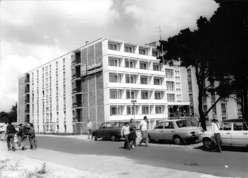 AK, Ostseebad Binz Rügen, FDGB-Heim "Stubbenkammer", belebt, 1978