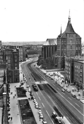 AK, Rostock, Lange Straße, belebt, 1977