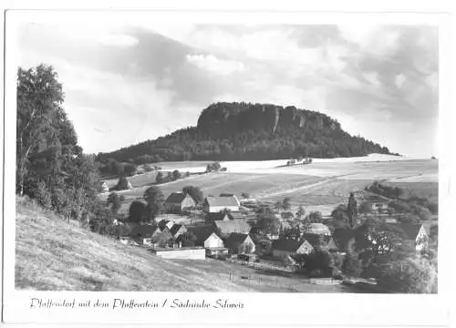 AK, Pfaffendorf Sächsische Schweiz, Teilansicht mit Pfaffenstein, 1970 