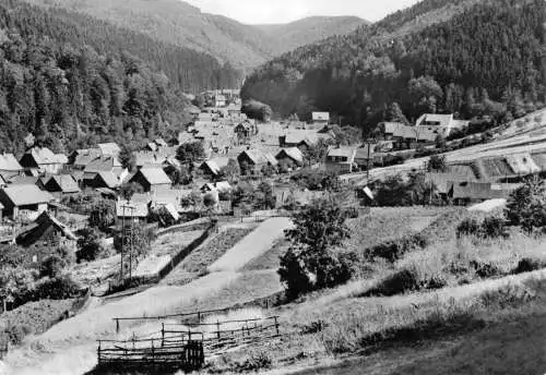 AK, Schleusingerneundorf Kr. Suhl, Teilansicht, 1972