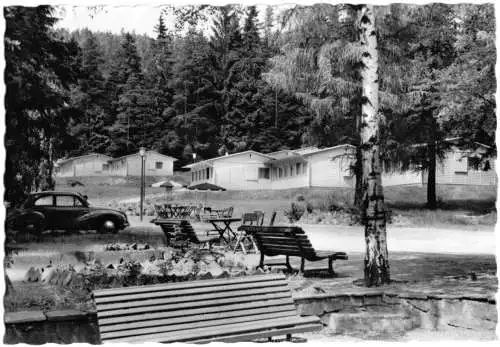 AK, Bucha Kr. Saalfeld, FDGB-Ferienheim "Aktivist", Bungalow-Wiese, 1968