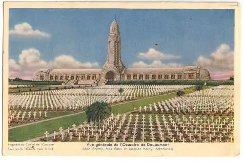 AK, Douaumont, Meuse, Vue générale der l'Ossuairede de Douaumont, um 1943