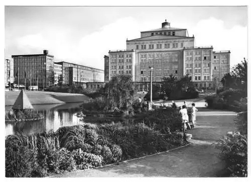 AK, Leipzig, Opernhaus mit Schwanenteich, 1973