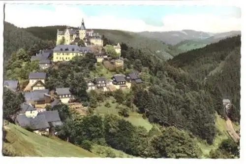 AK, Ludwigsstadt, Blick auf Burg Lauenstein, um 1964