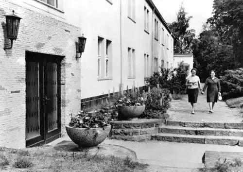 AK, Neufahrland bei Potsdam, Sanatorium, Waldhaus, 1971