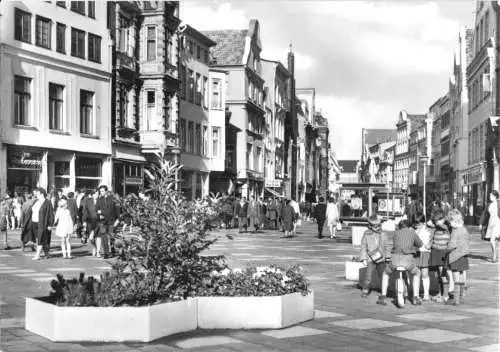 AK, Rostock, Kröpeliner Str., belebt, 1974