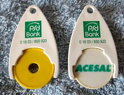 zwei Einkaufswagenchips, psd Bank, 2000er