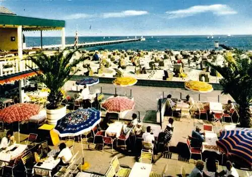 AK, Ostseebad Grömitz, Strandhallen-Terrasse, um 1980