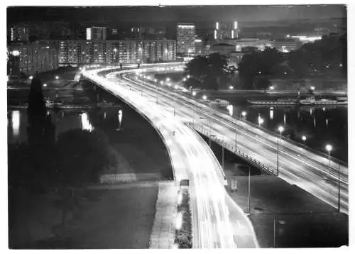 AK, Dresden, Dr.-Rudolf-Friedrichs-Brücke, Nachtansicht, 1976