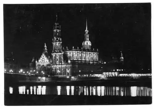 AK, Dresden, Propsteikirche und Schloß, Nachtansicht, Aufnahme vor 1945, 1970