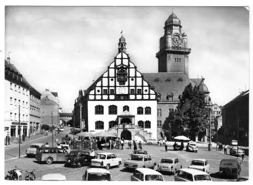 AK, Plauen Vogtl., Altmarkt mit Rathaus, Markttreiben und zeitgen. PKW, 1971