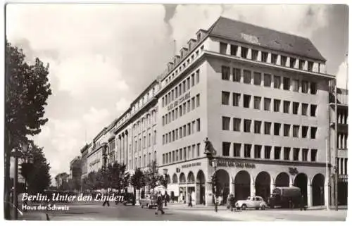 Ansichtskarte, Berlin Mitte, Unter den Linden, Haus der Schweiz, 1957