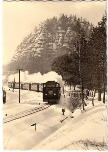 AK, Kurort Oybin, Schmalspurbahn auf der Strecke, 1962