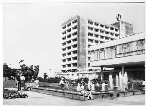 Ansichtskarte, Rostock, Interhotel Warnow, 1983