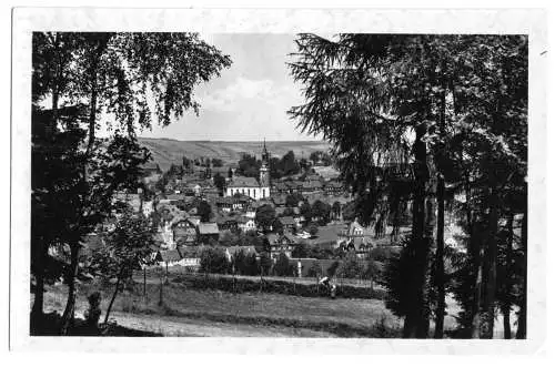 Ansichtskarte, Wurzbach Thür., Teilansicht mit Kirche, 1955