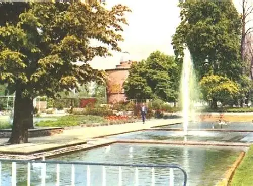 AK, Erfurt, Int. Gartenbauausstellung, Wasserspiel 1972