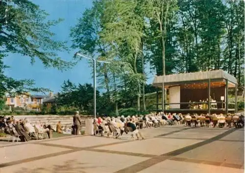 Ansichtskarte, Malente-Gremsmühlen, Konzert im Kurpark, belebt, um 1967