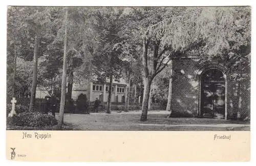 AK, Neuruppin, Partie auf dem Friedhof, 1905