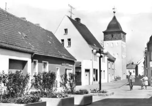 AK, Gräfenhainichen, Blick zum oberen Stadtturm, 1980