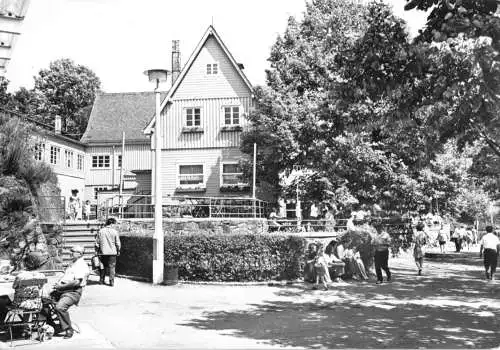 AK, Kriebstein, Talsperre Kriebstein, HO-Gaststätte, belebt, 1972