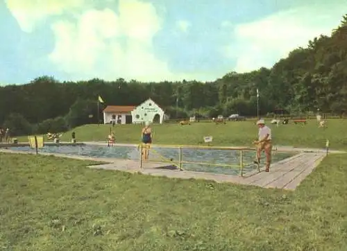 AK, Ehlscheid Westerwald, Freibad, belebt, ca. 1968