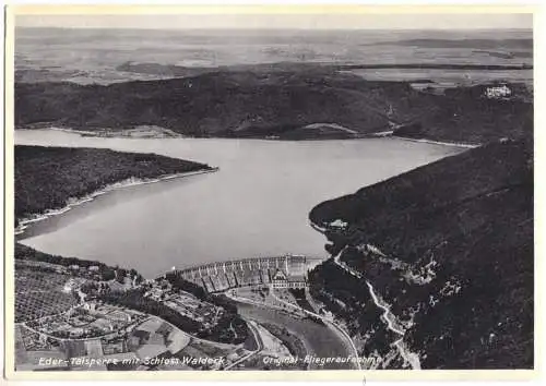 AK, Edertalsperre mit Schloß Waldeck, Luftbildansicht, um 1940