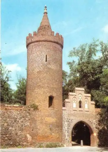 Ansichtskarte, Neubrandenburg, Partie mit Fangelturm und Stadtmauer, 1987